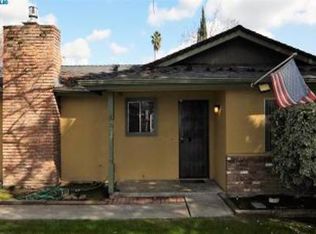 1502 Lowery St, Porterville, CA 93257