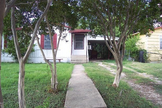 1st image of 822 La Manda Blvd