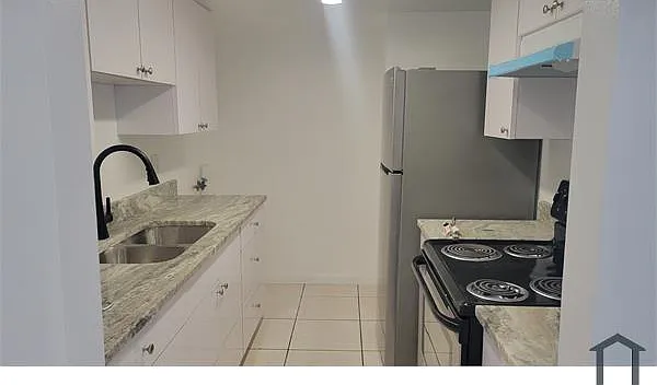 8415 Camden St #B — Photo 9