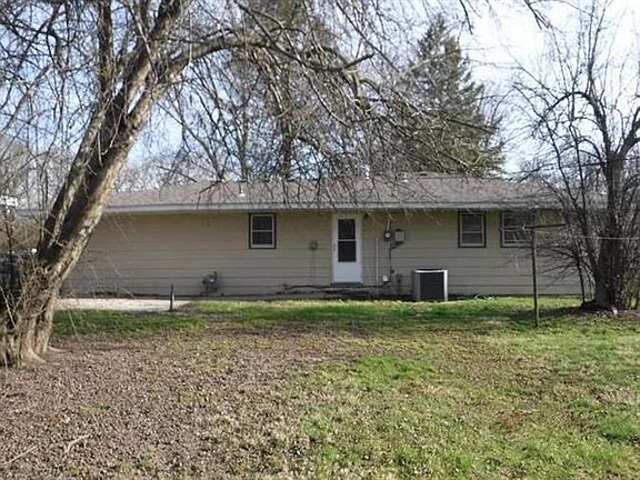 2nd image of 5454 Buckeye Ave