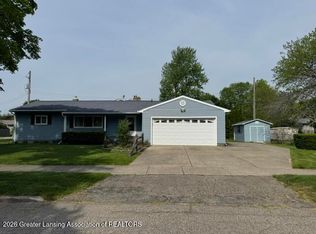 3107 Amherst Dr, Lansing, MI 48906
