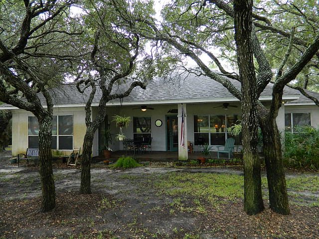 1st image of 126 Peachtree Dr