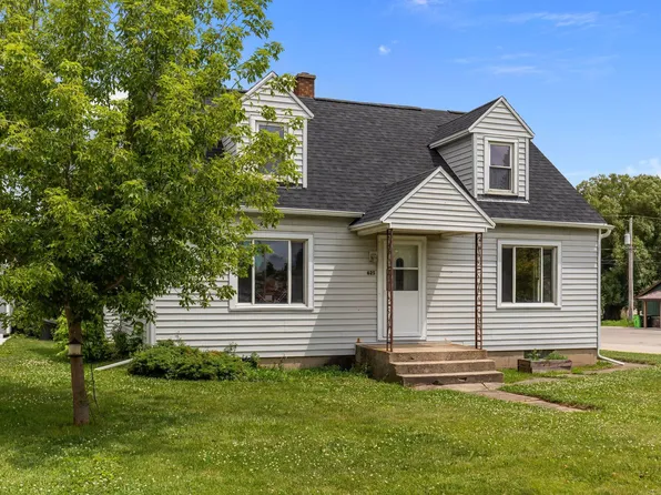 625 S Watertown St, Waupun, WI 53963