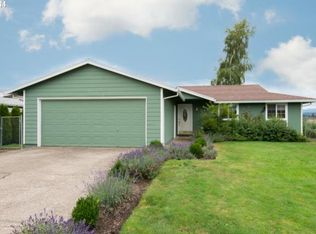 317 E Park Ave, Molalla, OR