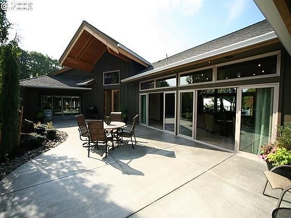 5th image of 12113 NW 48th Ct