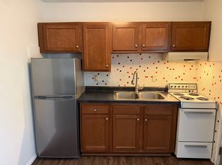 516 Church St #1, Iowa City, IA 52245