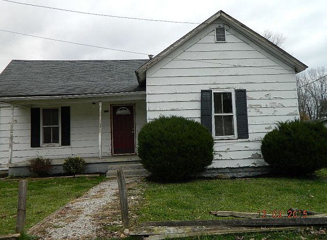 1st image of 550 East St