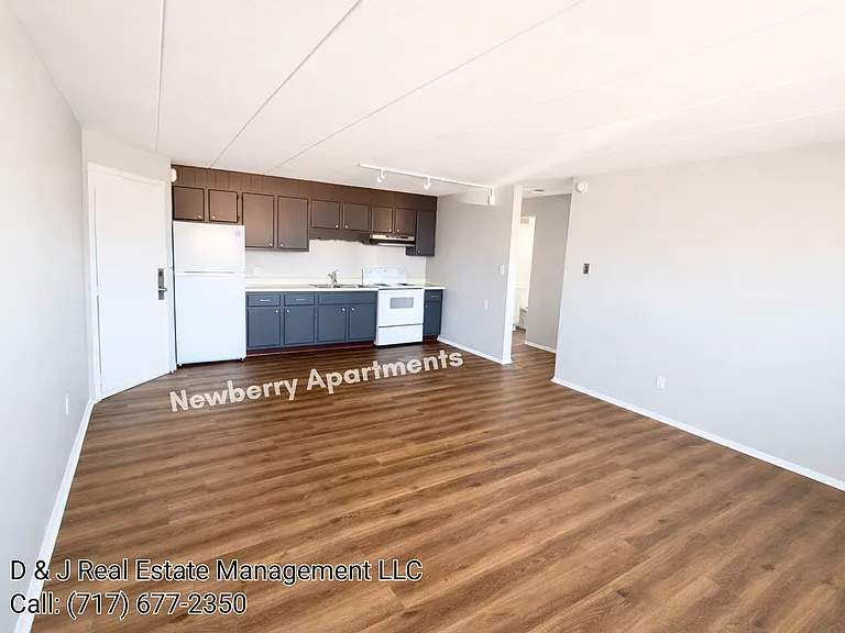 283 Park St #C15 — Photo 7