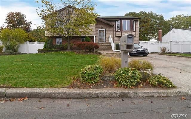 1st image of 45 Burleigh Dr