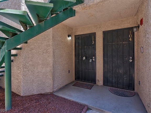 3rd image of 470 Elm Dr Unit 103