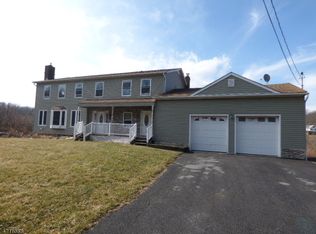 90 Barkers Mill Rd, Hackettstown, NJ 07840