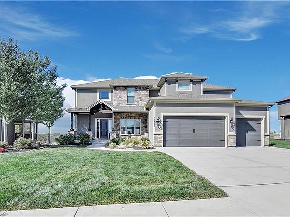 4th image of 17670 NW 130th Ter