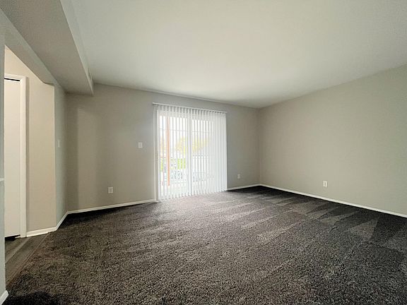 5th image of 22040 Huron River Dr #C