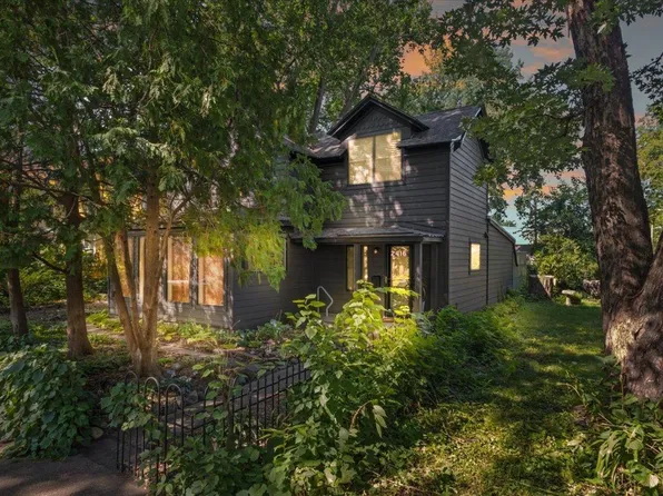 2416 23rd Ave S, Minneapolis, MN 55404