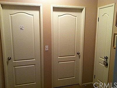 3rd image of 3575 Catalina Ave