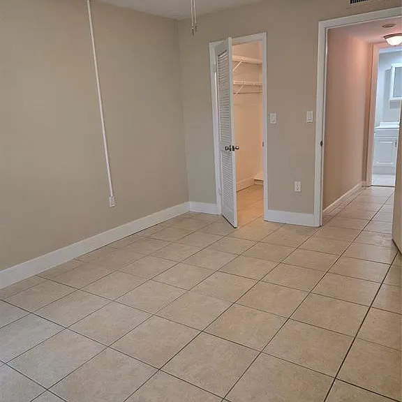 8590 Sunrise Lakes Blvd #106 — Photo 14