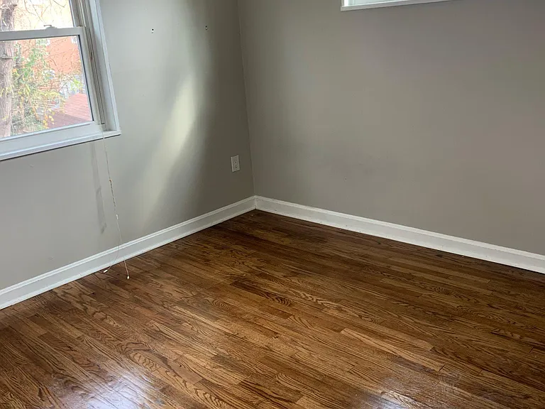 4111 Usher Ave — Photo 9