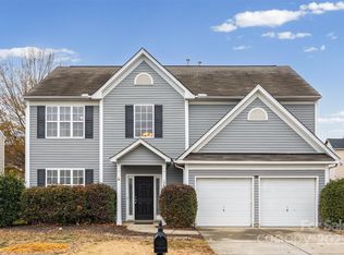 13633 Armour Ridge Dr, Charlotte, NC 28273