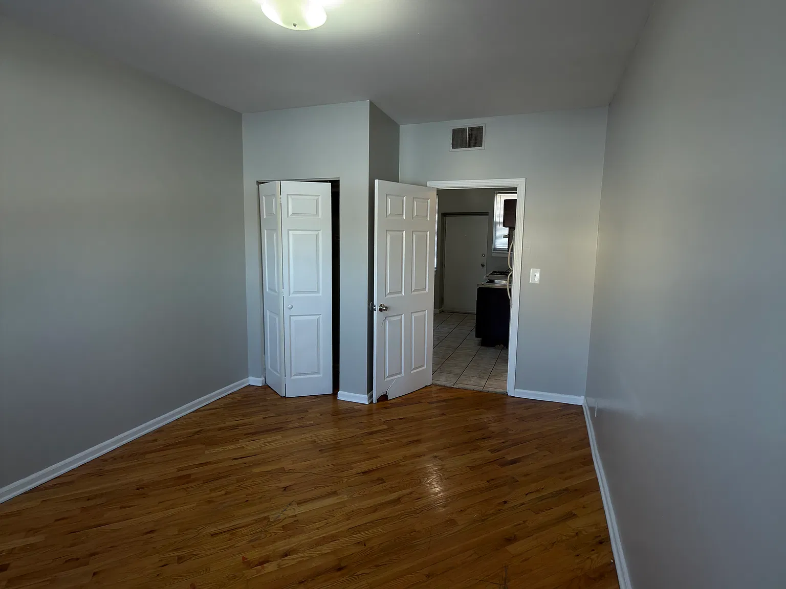 2 bed, $1,550 — Photo 3