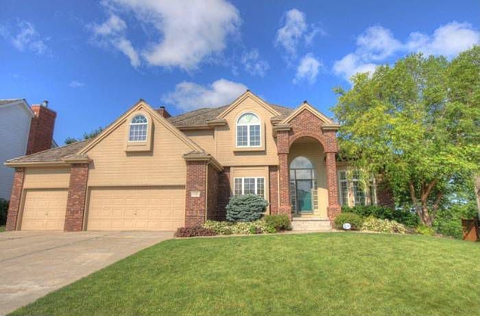 1311 Reeve Dr