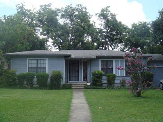 1st image of 214 Coyle Pl