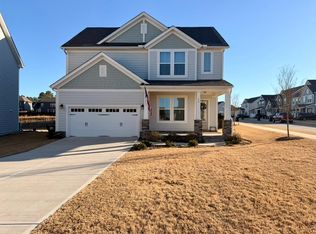 52 Comfort Ct, Fuquay Varina, NC 27526