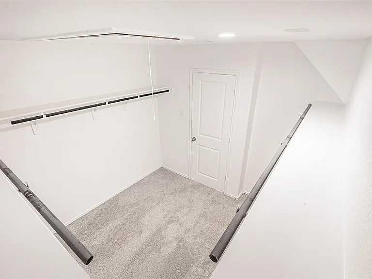 4214 Ramsbury Reach Ct — Photo 36