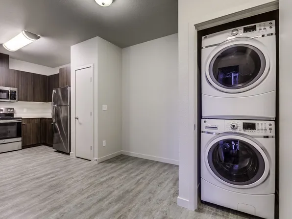 Union Park Apartments