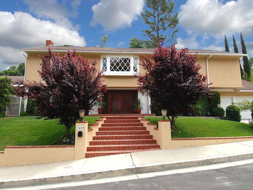 1st image of 3420 Green Vista Dr