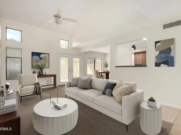 742 S CROWS NEST Drive, Gilbert, AZ 85233