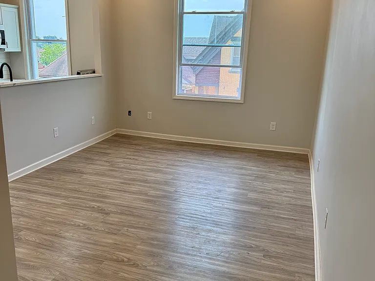 316 Bailey Ave — Photo 6