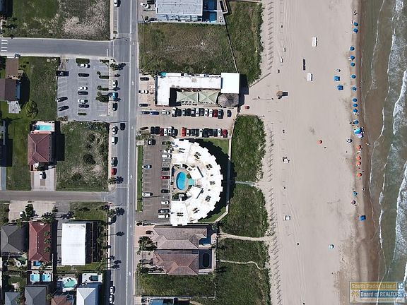 4th image of 130-132 E Aries Dr