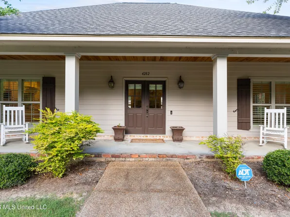 4282 Berlin Dr, Jackson, MS 39211