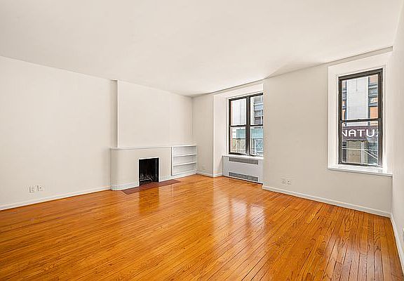3rd image of 121 Madison Ave APT 6E