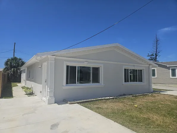 14036 Marguerite Dr, Madeira Beach, FL 33708