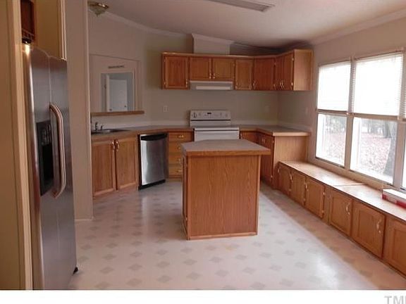 3rd image of 6471 Forest Grove Dr