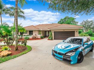 5066 NW 81st Ter, Coral Springs, FL 33067
