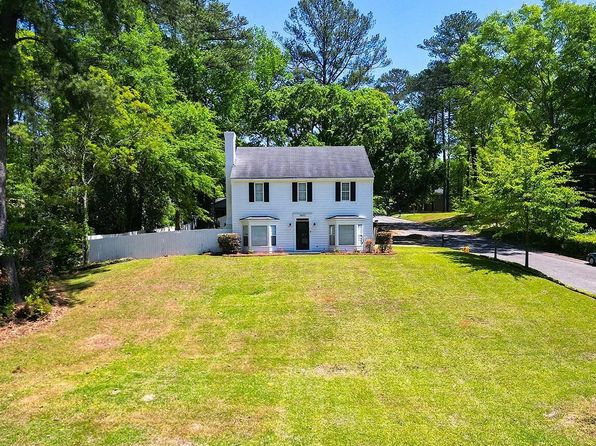 3602 Parkway Blvd, Meridian, MS 39305