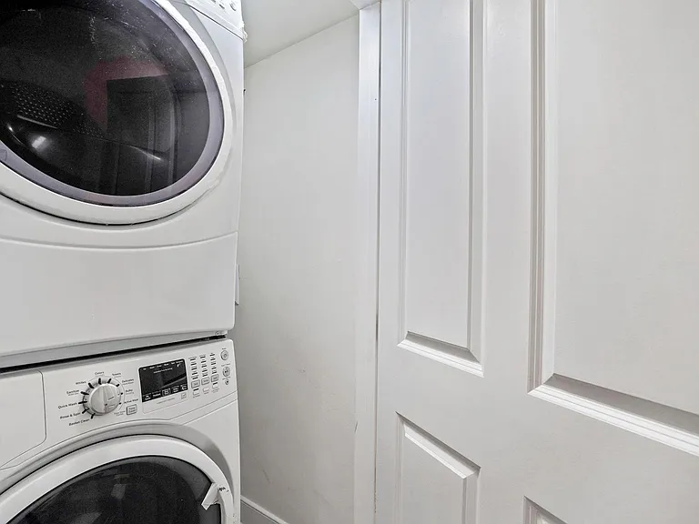 26 Florida Ave NE #1 — Photo 12