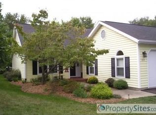 3915 S Laurel Ct, Bloomington, IN