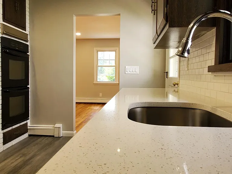 450 Tappan Rd — Photo 6