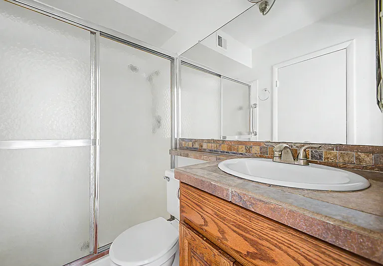 2822 E Willow Ave — Photo 22