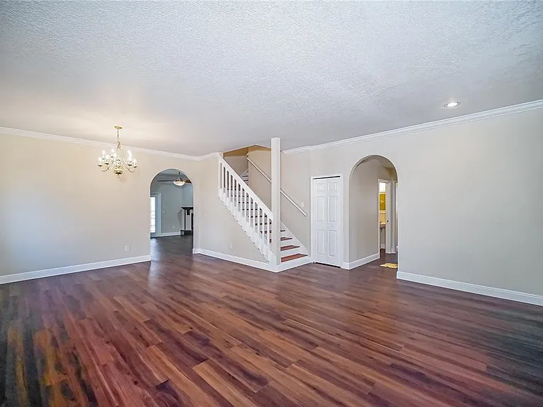 2509 Skif Dr — Photo 2