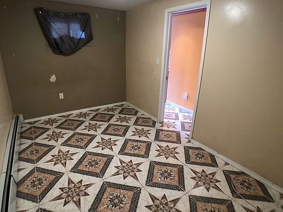 5th image of 1438 E 84th St Floor 1