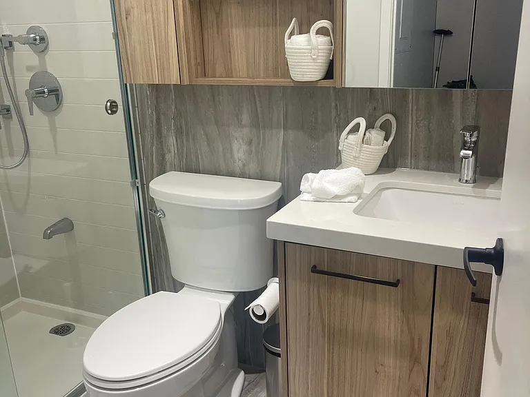 203 Jarvis St #2702 — Photo 23