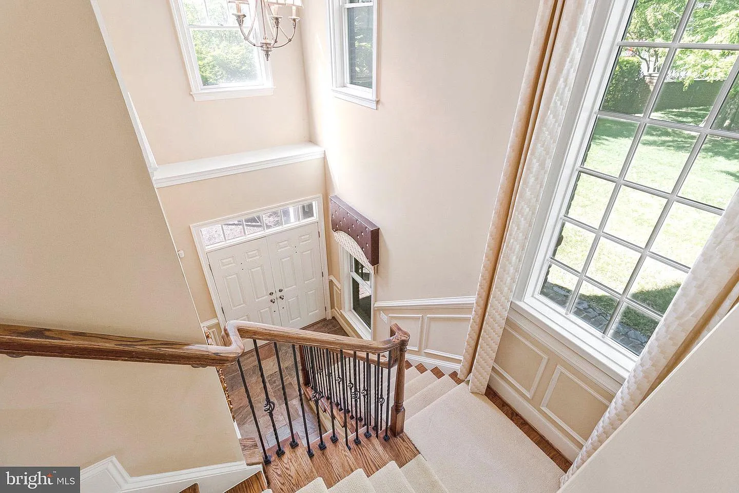 3 bed, 3176 sqft, $5,800 — Photo 4
