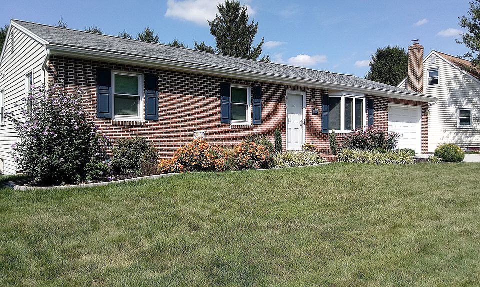 1st image of 2602 N Rosegarden Blvd
