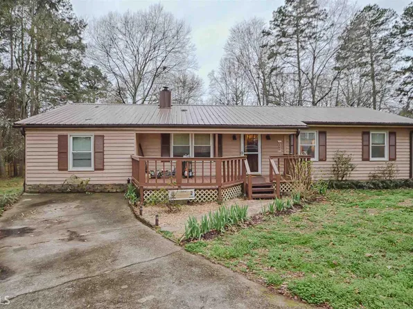 40 Chantilee St, Commerce, GA 30529