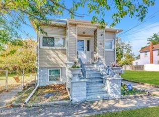 53 Highland Blvd, Keansburg, NJ 07734