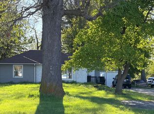 4465 Fenton Rd, Flint, MI 48507